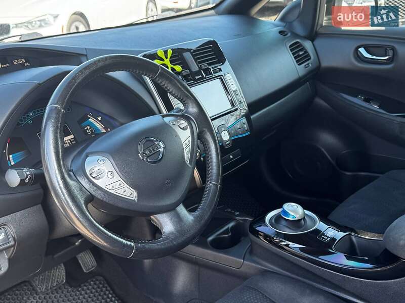 Хэтчбек Nissan Leaf 2014 в Харькове