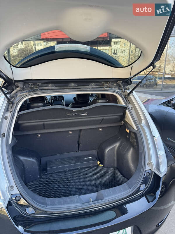 Хетчбек Nissan Leaf 2014 в Кропивницькому фото 11 Хетчбек Nissan Leaf 2014 в Кропивницькому