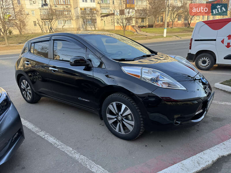 Nissan Leaf 2014