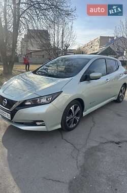 Хетчбек Nissan Leaf 2018 в Вінниці