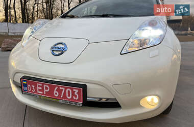 Хэтчбек Nissan Leaf 2013 в Луцке