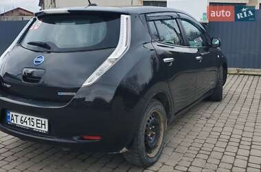 Хэтчбек Nissan Leaf 2015 в Ивано-Франковске