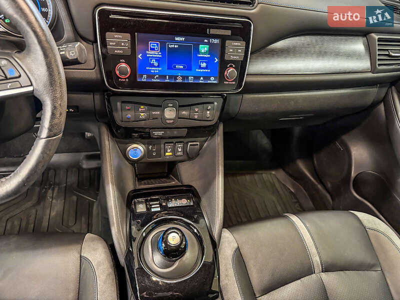 Хетчбек Nissan Leaf 2018 в Києві