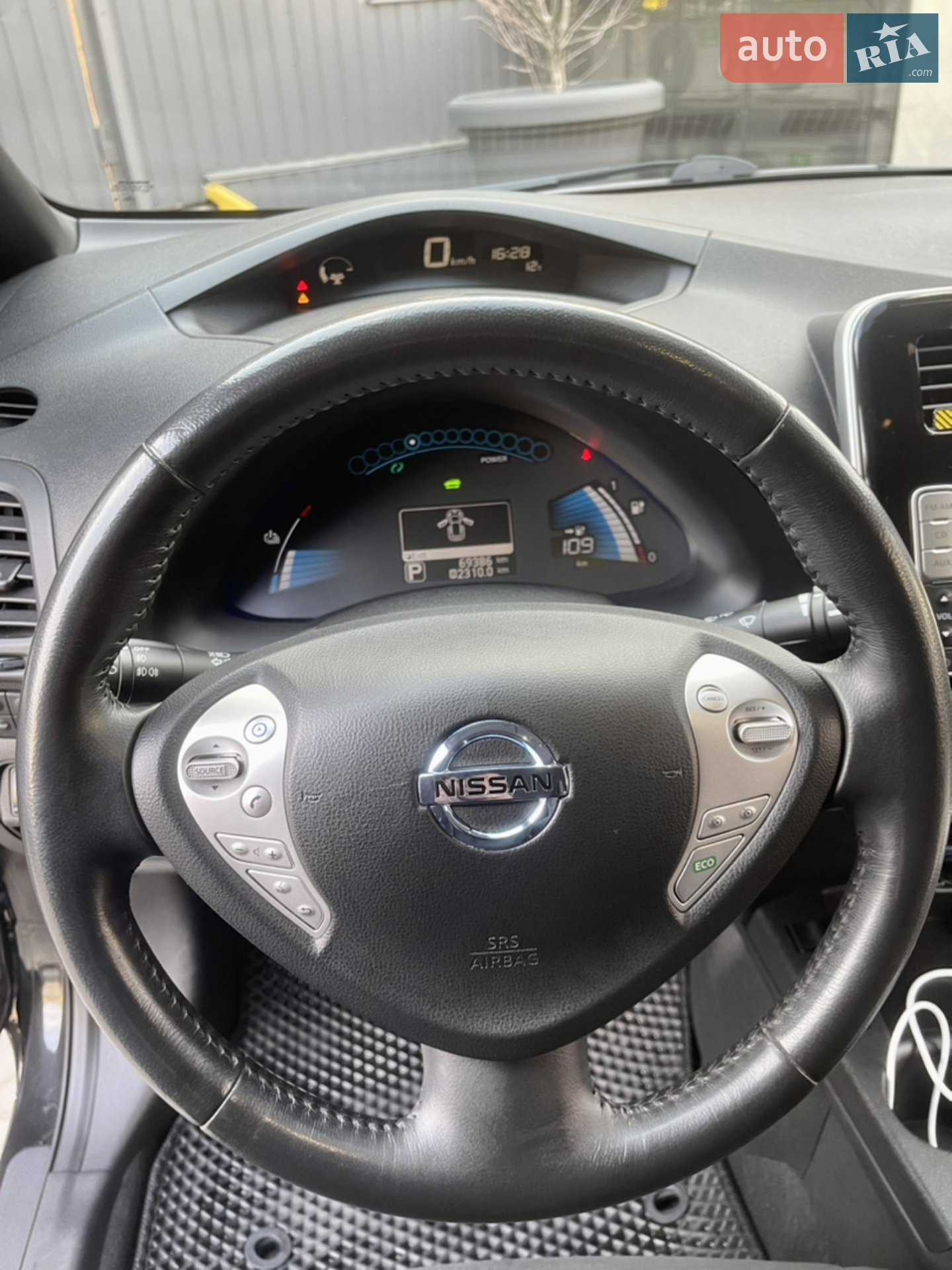 2015 Nissan Leaf - мініатюра 2