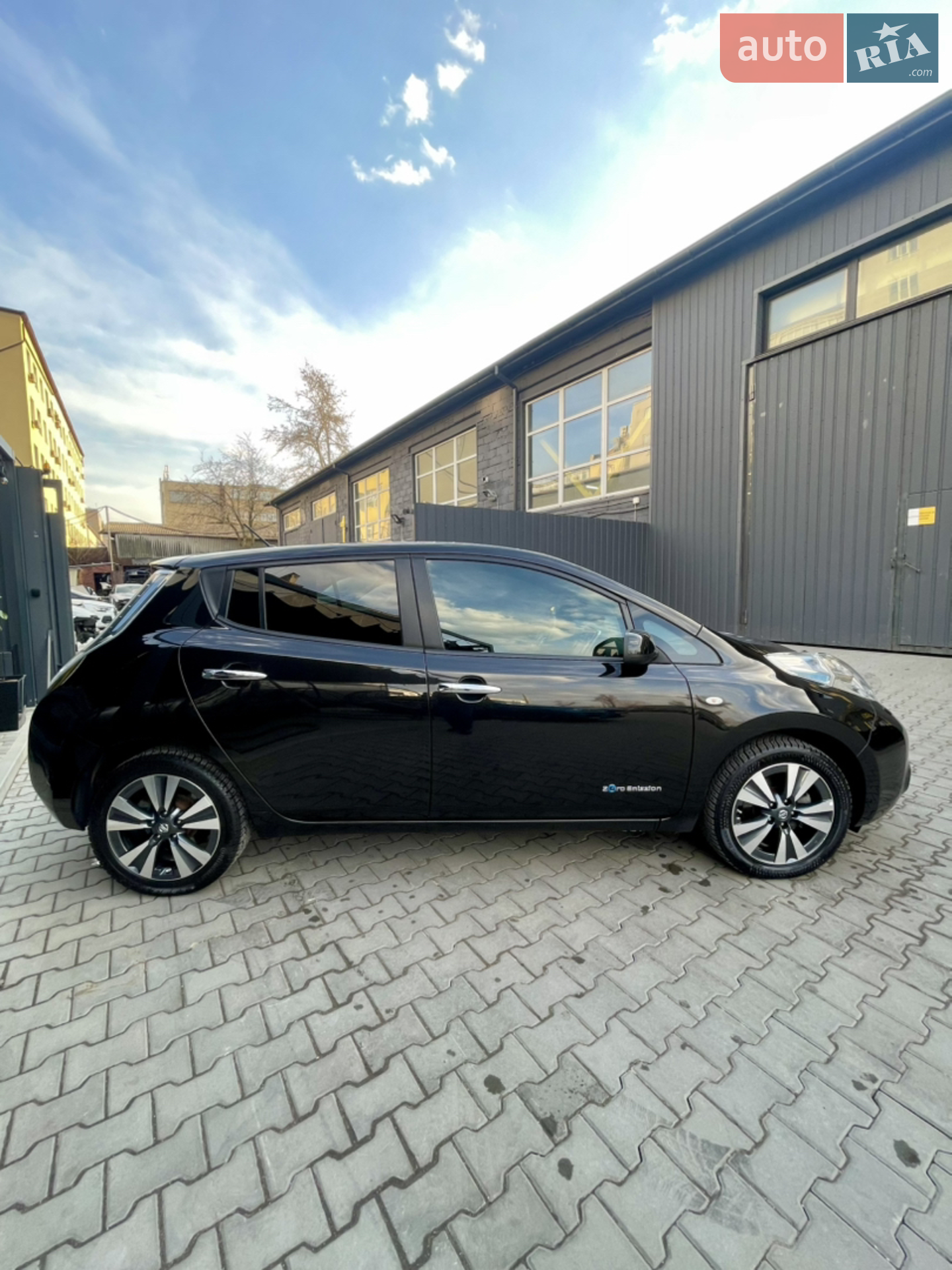 2015 Nissan Leaf - мініатюра 6