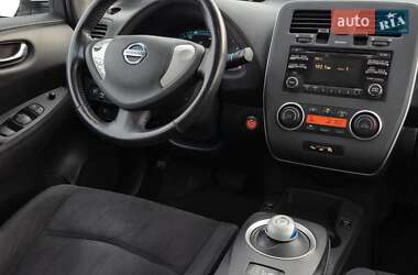 Хетчбек Nissan Leaf 2013 в Миколаєві