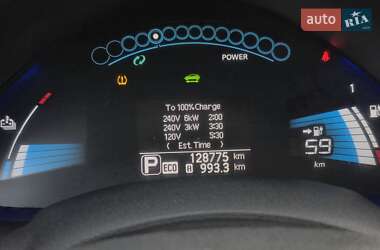 Хетчбек Nissan Leaf 2013 в Миколаєві