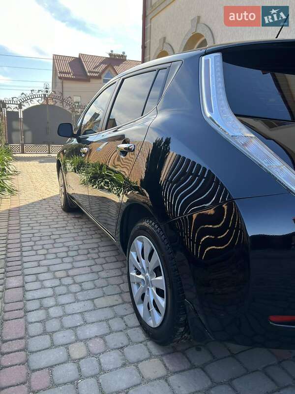 Хэтчбек Nissan Leaf 2017 в Львове фото 3 Хэтчбек Nissan Leaf 2017 в Львове