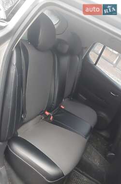 Хэтчбек Nissan Leaf 2021 в 