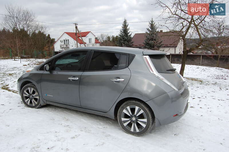 Хэтчбек Nissan Leaf 2017 в Львове фото 5 Хэтчбек Nissan Leaf 2017 в Львове