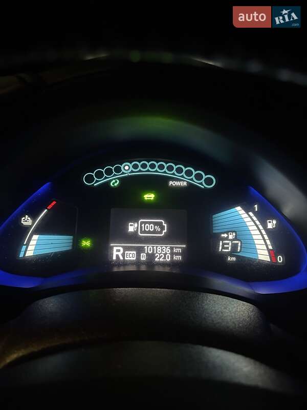 Хетчбек Nissan Leaf 2014 в Києві фото 3 Хетчбек Nissan Leaf 2014 в Києві