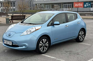 Хетчбек Nissan Leaf 2014 в Запоріжжі