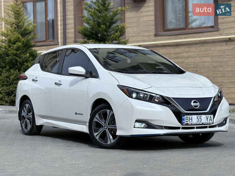 Хетчбек Nissan Leaf 2019 в Одесі