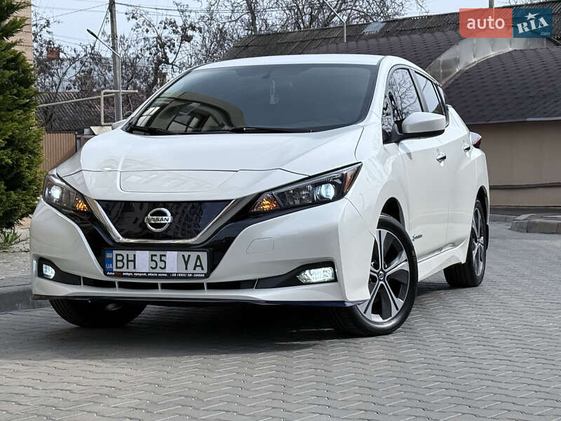 Хетчбек Nissan Leaf 2019 в Одесі