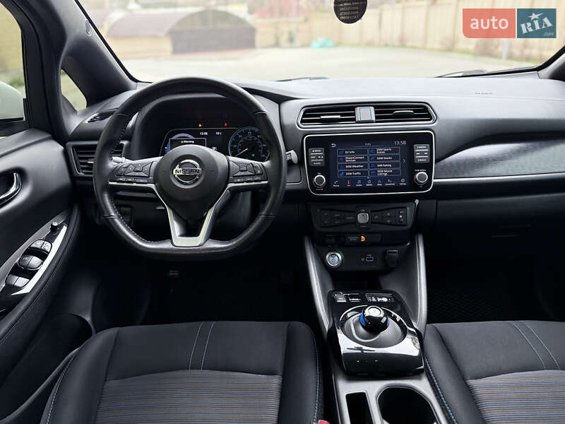 Хетчбек Nissan Leaf 2019 в Одесі