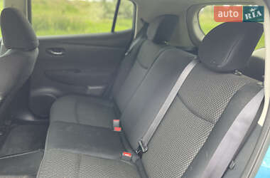 Хэтчбек Nissan Leaf 2014 в 