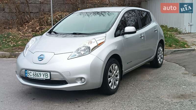 Nissan Leaf 2014