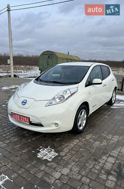 Хетчбек Nissan Leaf 2014 в Львові