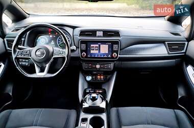 Хэтчбек Nissan Leaf 2020 в Днепре