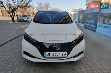 Хэтчбек Nissan Leaf 2022 в Одессе