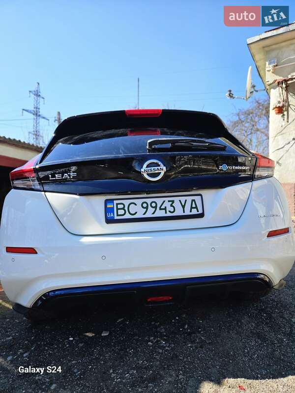 Хэтчбек Nissan Leaf 2018 в Дрогобыче фото 4 Хэтчбек Nissan Leaf 2018 в Дрогобыче