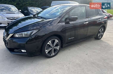 Хетчбек Nissan Leaf 2018 в 