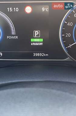 Хэтчбек Nissan Leaf 2018 в 