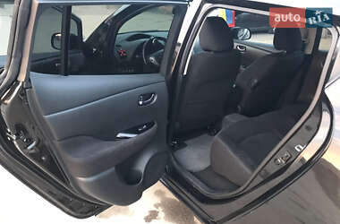 Хэтчбек Nissan Leaf 2014 в 