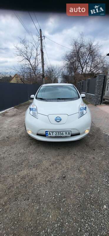 Хетчбек Nissan Leaf 2016 в Боярці