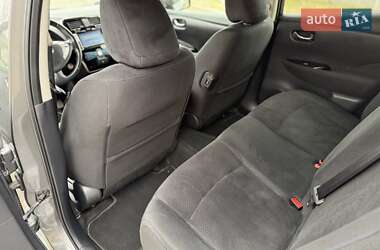 Хэтчбек Nissan Leaf 2015 в 