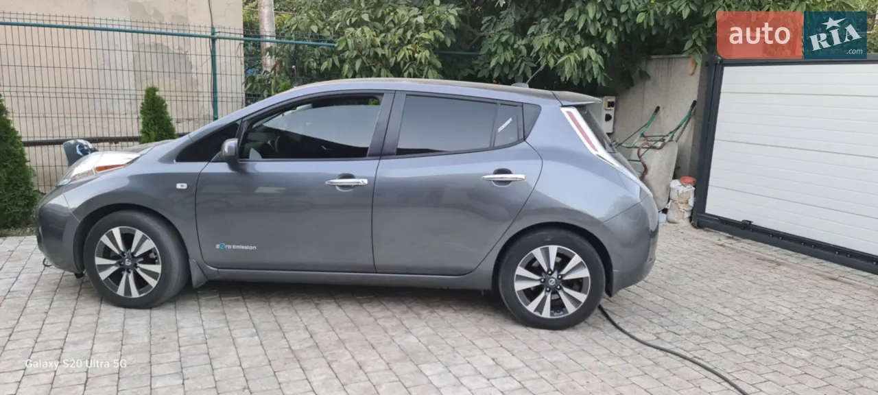 2017 Nissan Leaf - мініатюра 21