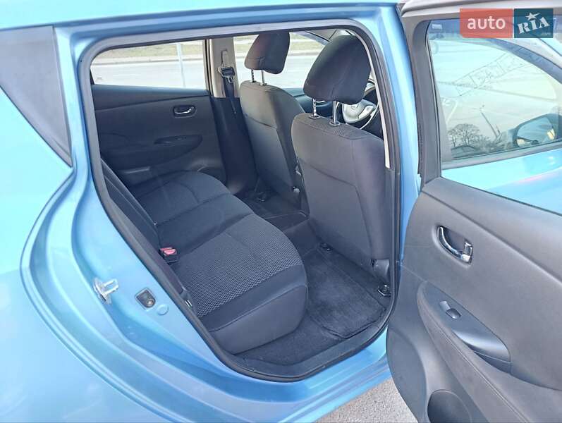 Хэтчбек Nissan Leaf 2014 в Коростене фото 17 Хэтчбек Nissan Leaf 2014 в Коростене