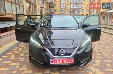 Хэтчбек Nissan Leaf 2018 в Виннице