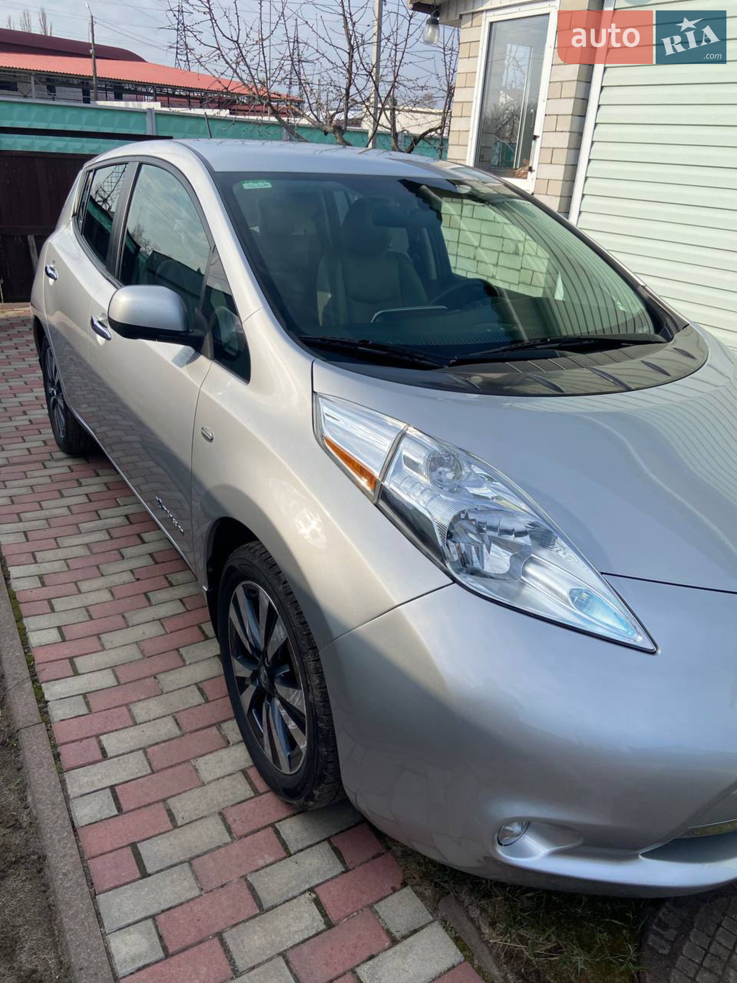 2016 Nissan Leaf - мініатюра 2