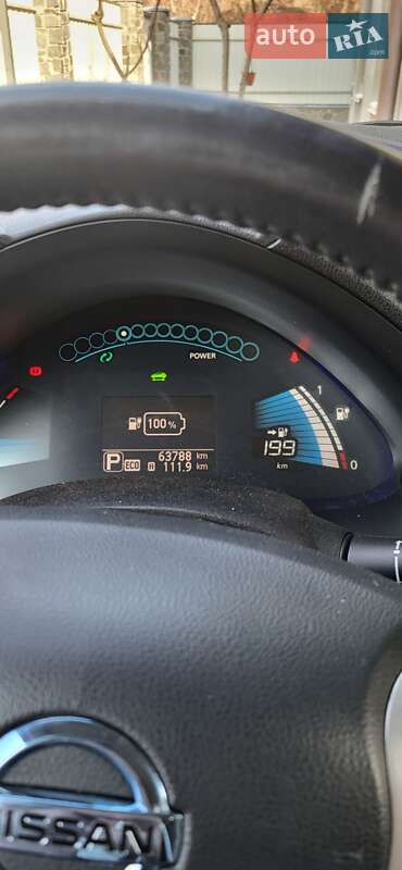 Хетчбек Nissan Leaf 2016 в Боярці
