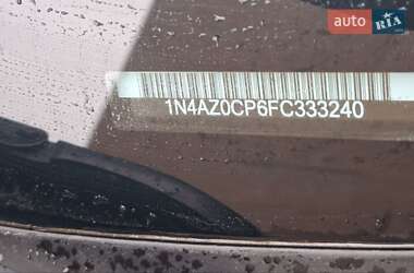 Хэтчбек Nissan Leaf 2015 в 