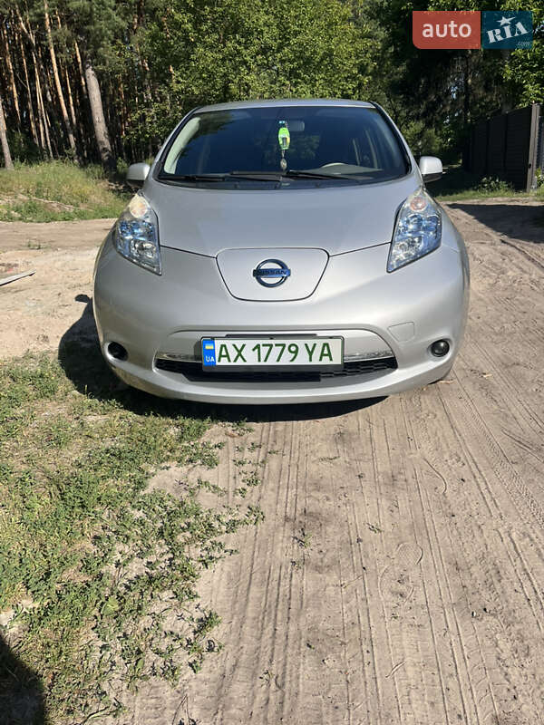 Nissan Leaf 2012