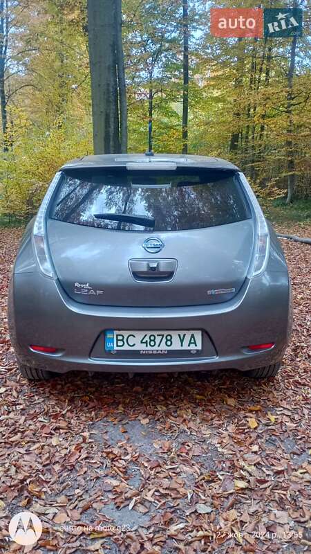 Хетчбек Nissan Leaf 2014 в Львові фото 7 Хетчбек Nissan Leaf 2014 в Львові
