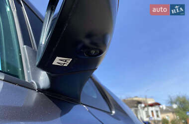 Хэтчбек Nissan Leaf 2021 в 