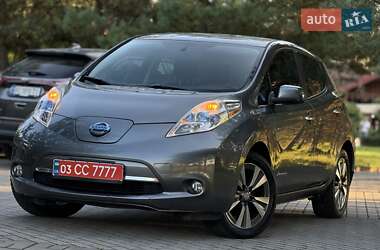Хетчбек Nissan Leaf 2014 в 