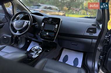 Хетчбек Nissan Leaf 2014 в 