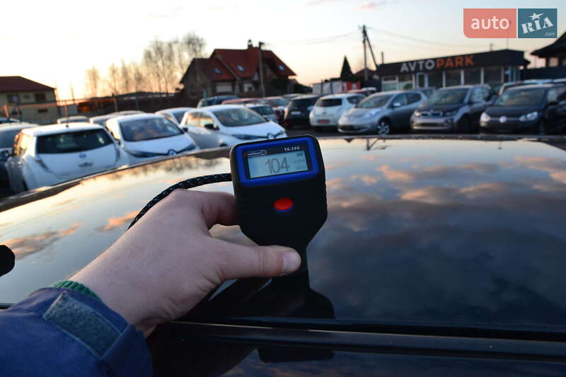 Хэтчбек Nissan Leaf 2012 в Луцке