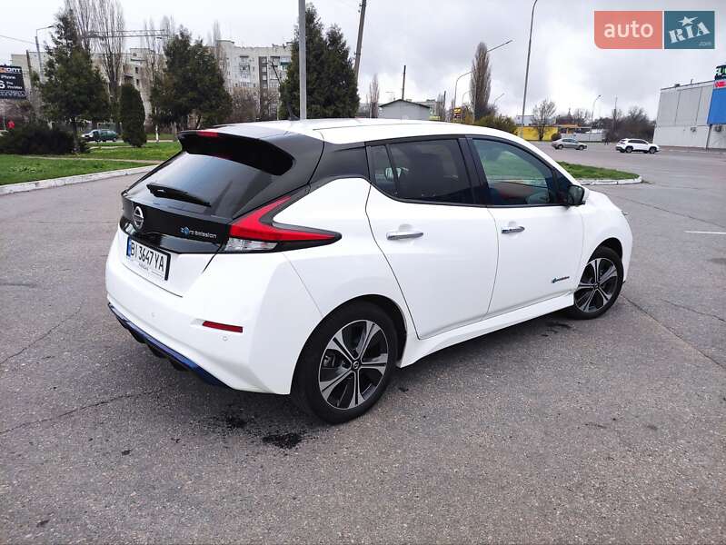 Хэтчбек Nissan Leaf 2019 в Кременчуге фото 9 Хэтчбек Nissan Leaf 2019 в Кременчуге