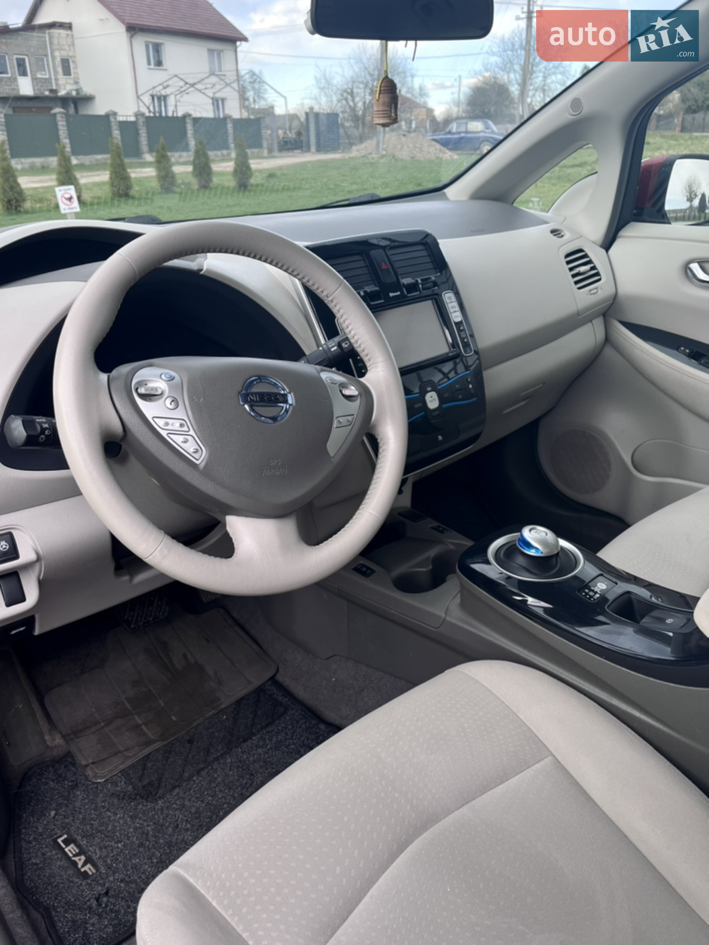 2012 Nissan Leaf - мініатюра 13