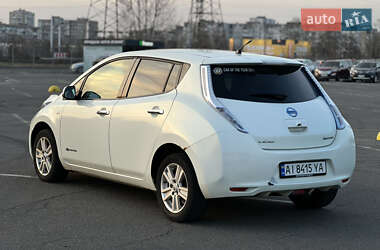 Хетчбек Nissan Leaf 2011 в 