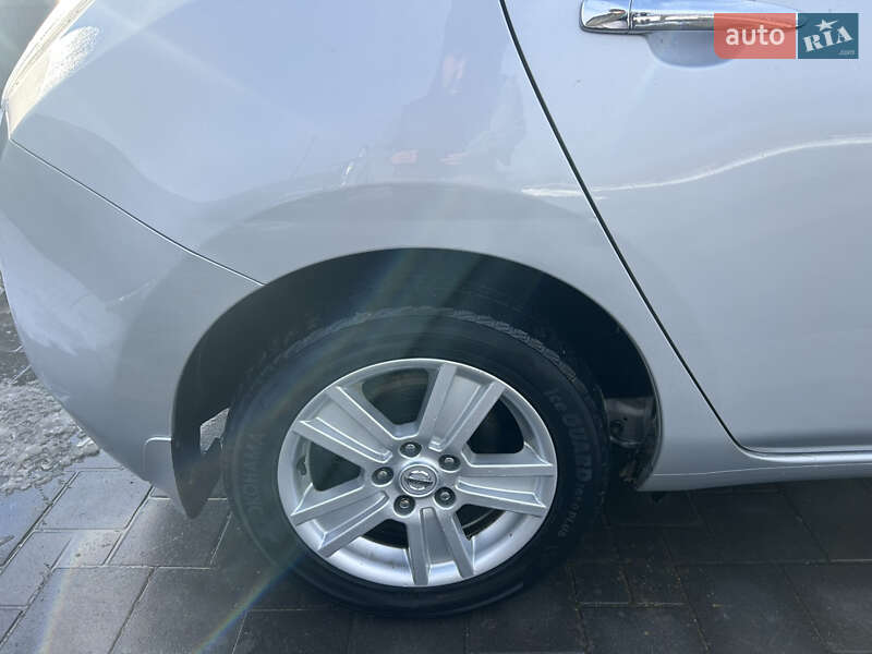 Хетчбек Nissan Leaf 2017 в Івано-Франківську фото 20 Хетчбек Nissan Leaf 2017 в Івано-Франківську