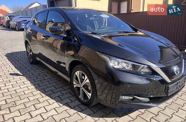 Хетчбек Nissan Leaf 2020 в 