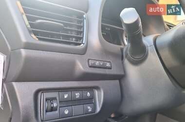 Хетчбек Nissan Leaf 2020 в 