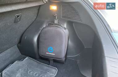 Хэтчбек Nissan Leaf 2014 в 