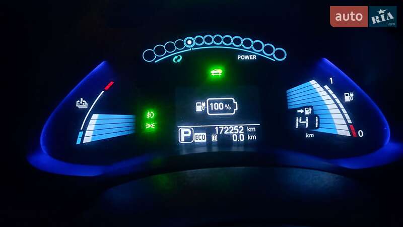 Хэтчбек Nissan Leaf 2015 в Сумах